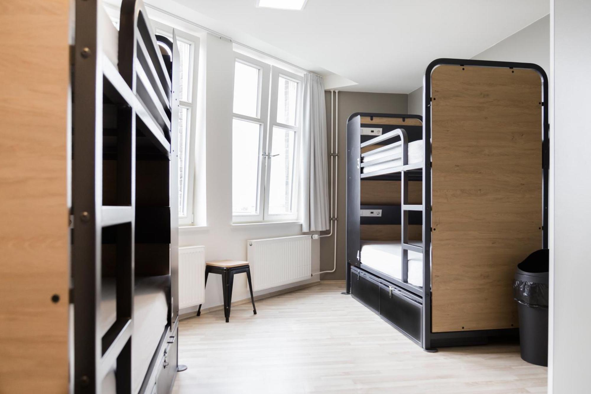 Bed 4-Bed Dormitory Room,836053775:JPEG